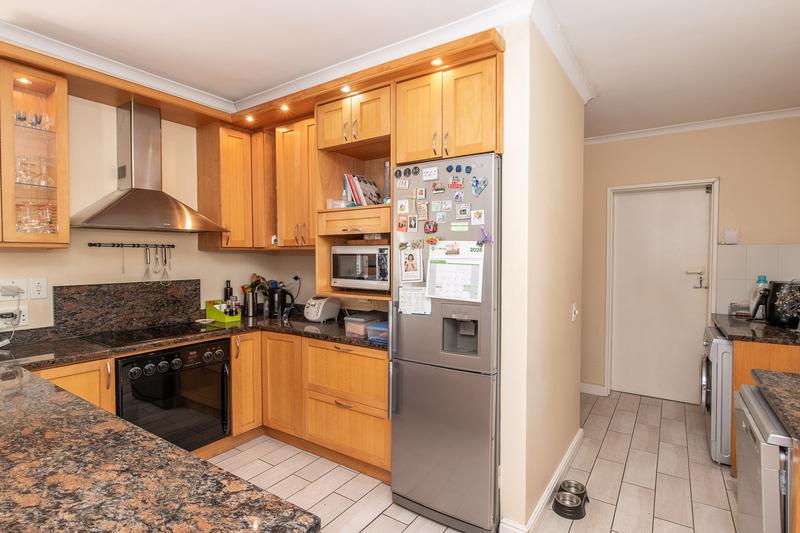 To Let 3 Bedroom Property for Rent in Constantia Western Cape
